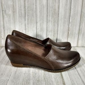 Dansko Liliana Hidden Wedge Clog Brown Leather Women's EU 37 US 6.5-7